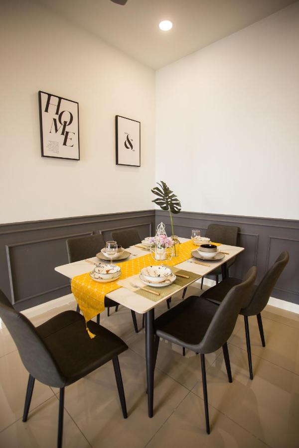 D'Pristine Medini By The One - 8Min Walk To Legoland Apartment Nusajaya  Exterior foto
