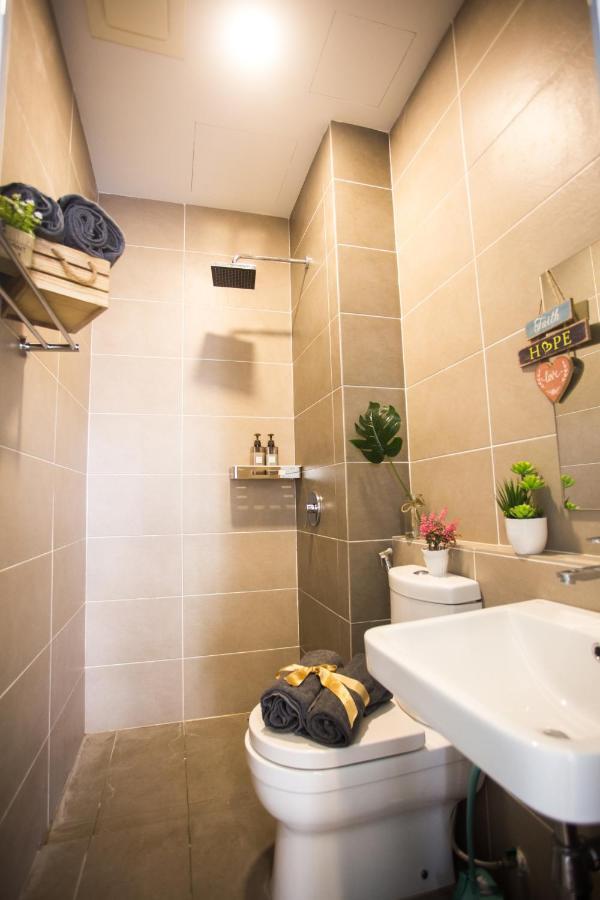 D'Pristine Medini By The One - 8Min Walk To Legoland Apartment Nusajaya  Exterior foto