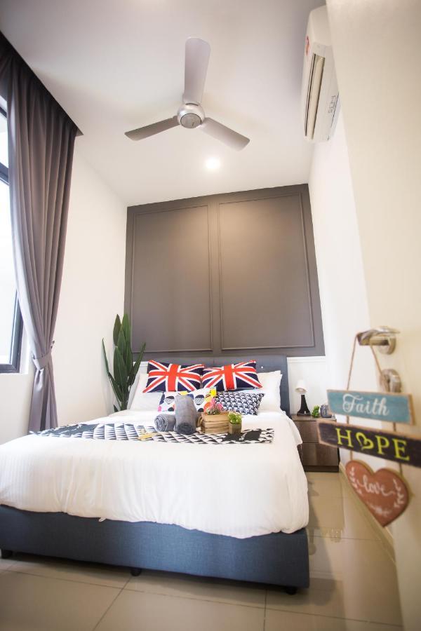 D'Pristine Medini By The One - 8Min Walk To Legoland Apartment Nusajaya  Exterior foto