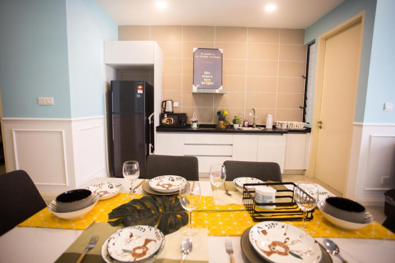 D'Pristine Medini By The One - 8Min Walk To Legoland Apartment Nusajaya  Exterior foto