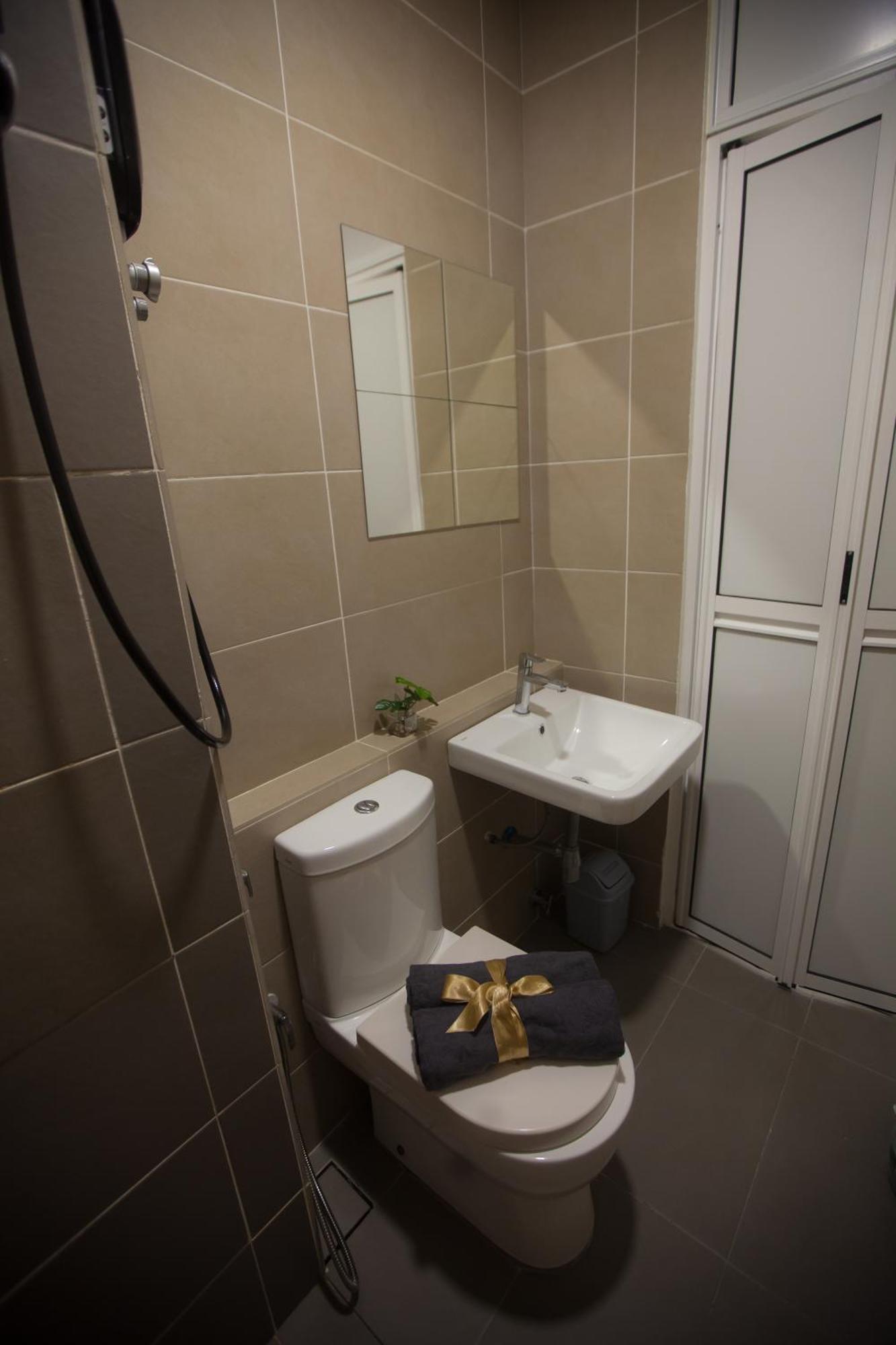 D'Pristine Medini By The One - 8Min Walk To Legoland Apartment Nusajaya  Exterior foto